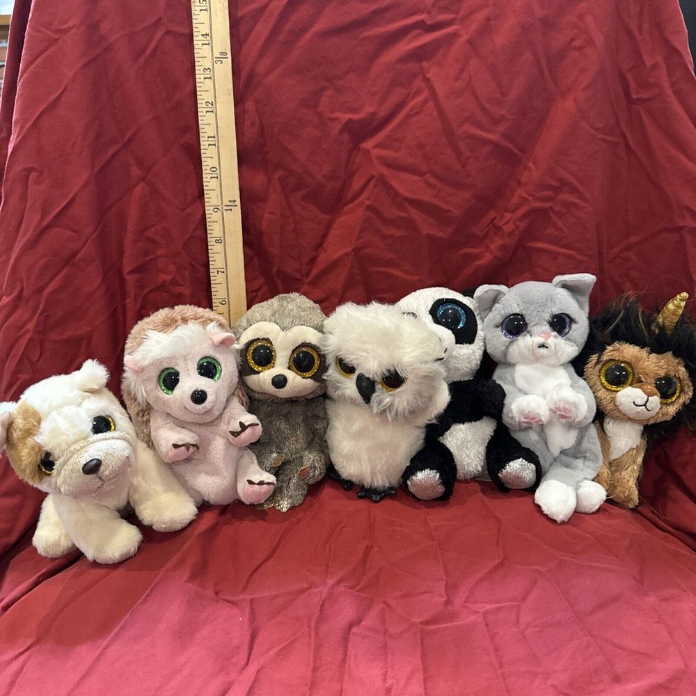 Ty Beanie Boo 6" Plush (7) And 8" (4) And 10" Back Pack (1)